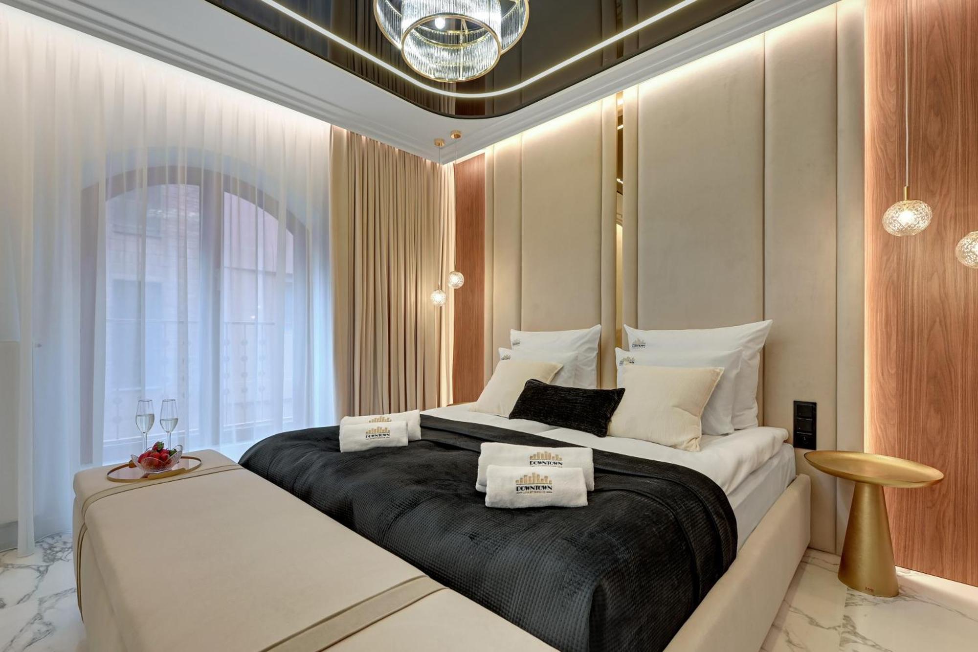 High Granaria Champagne & Marble By Downtown *