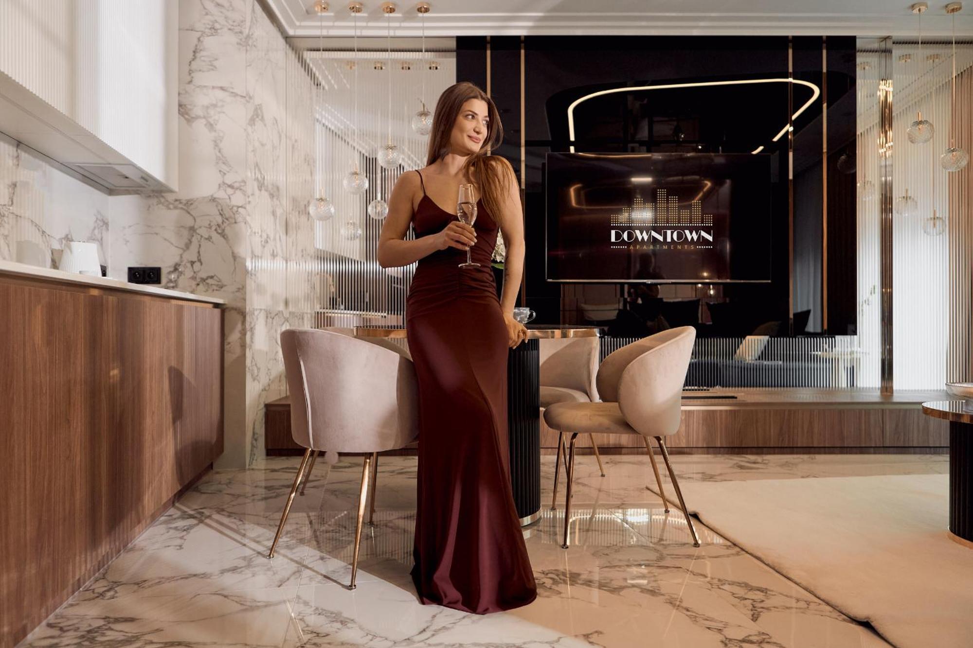 Apartment High Granaria Champagne & Marble By Downtown *