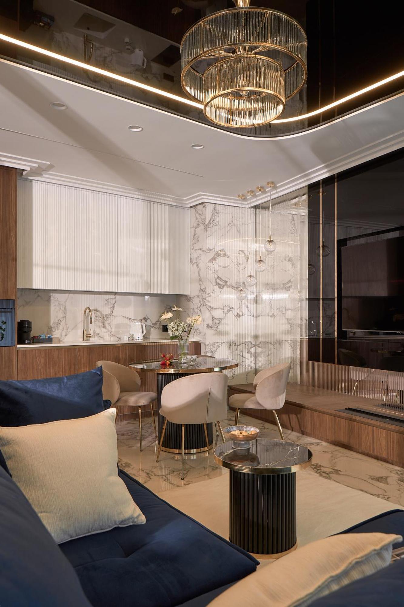 High Granaria Champagne & Marble By Downtown Apartment